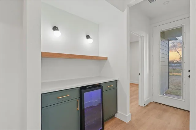 $295,000 | 9470 Sandyland Boulevard, Dallas, TX 75217