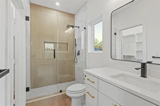 $295,000 | 9470 Sandyland Boulevard, Dallas, TX 75217