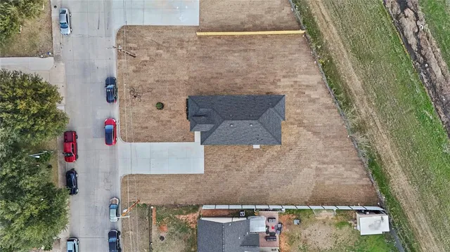 $295,000 | 9470 Sandyland Boulevard, Dallas, TX 75217