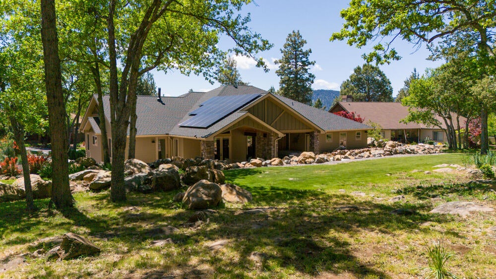 6349 Sanderling Road Klamath Falls, OR 97601 - Photo 54 of 75 Exterior