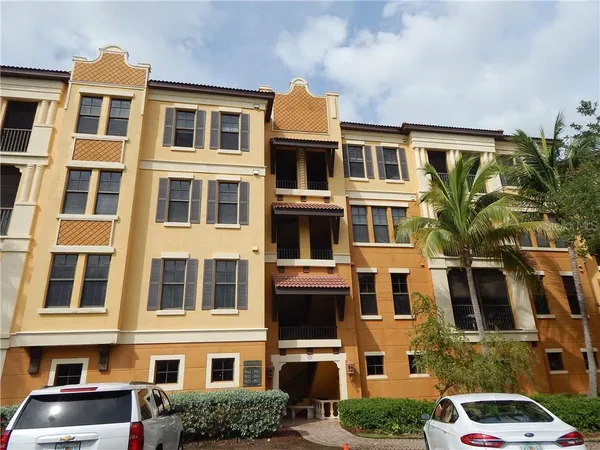 $2,000 | 98 Vivante Boulevard, Unit 9834, Punta Gorda, FL 33950