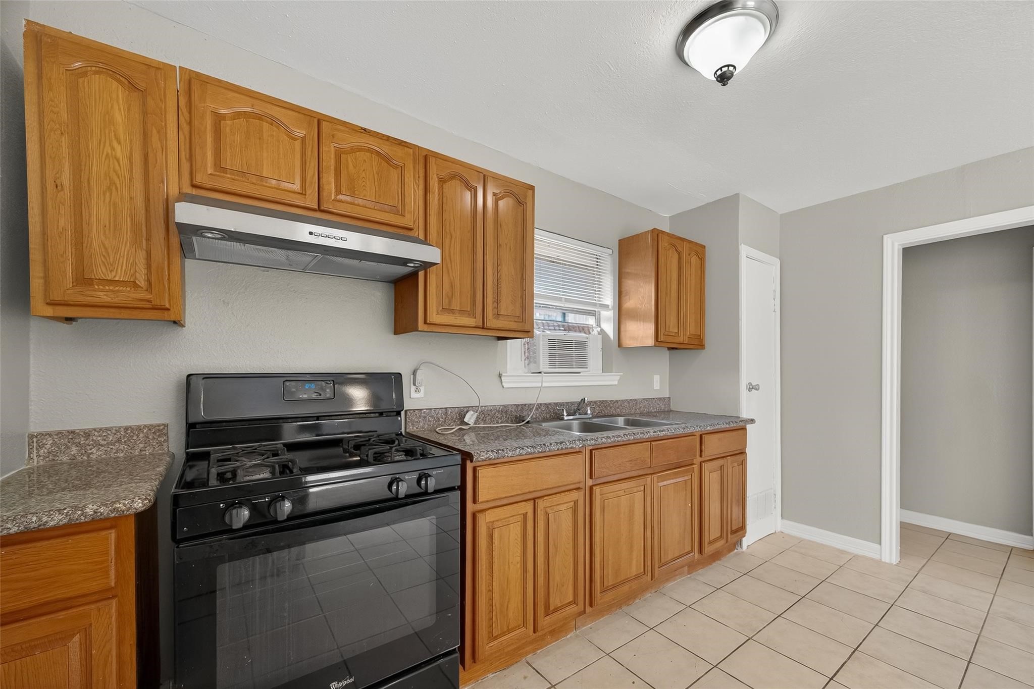 8814 Manus Street, Unit 5 Houston, TX 77093 - Photo 21 of 27