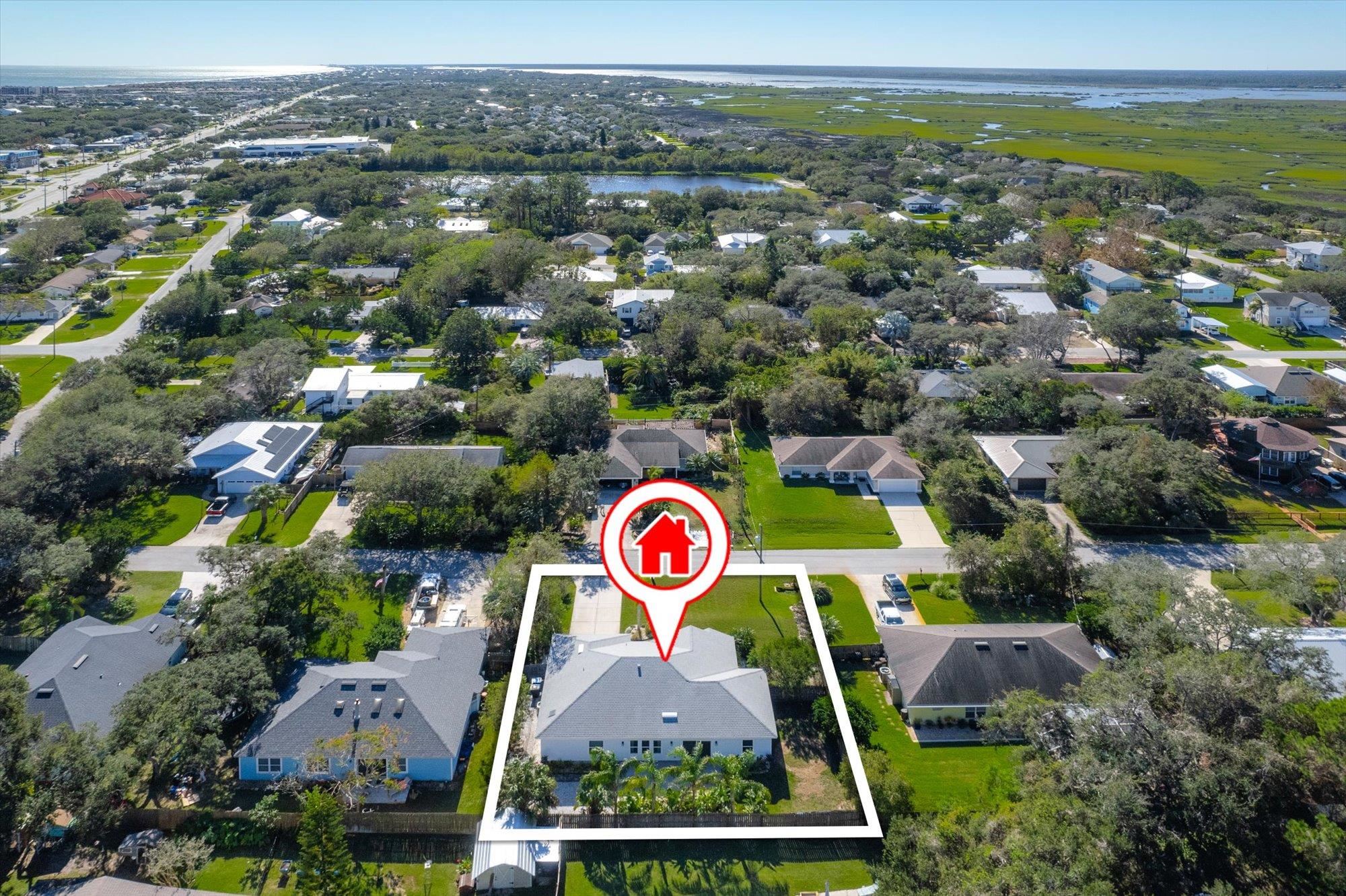 330 Biscayne Avenue St. Augustine, FL 32080 - Photo 39 of 49 an aerial view of multiple house