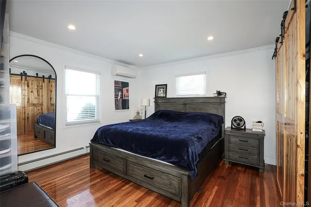 $899,999 | 132 Bethel Road, Albertson, NY 11507