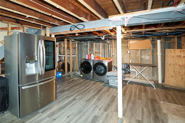 $899,999 | 132 Bethel Road, Albertson, NY 11507