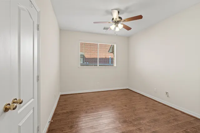 $3,000 | 5819 Brook Bend Drive, Sugar Land, TX 77479