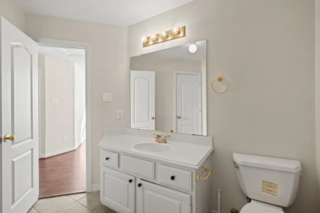 $3,000 | 5819 Brook Bend Drive, Sugar Land, TX 77479