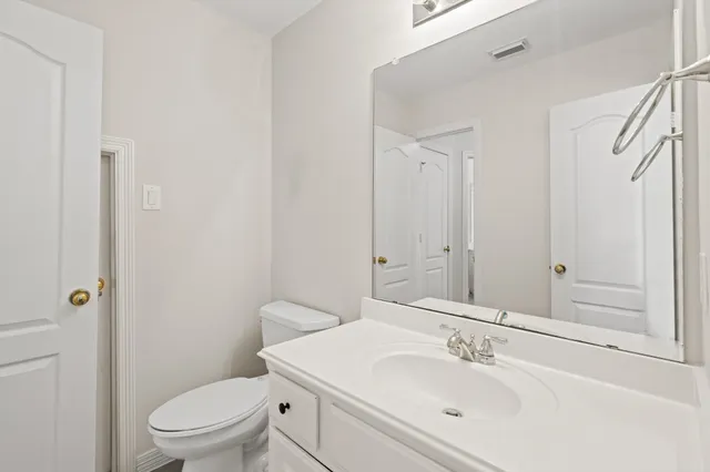 $3,000 | 5819 Brook Bend Drive, Sugar Land, TX 77479