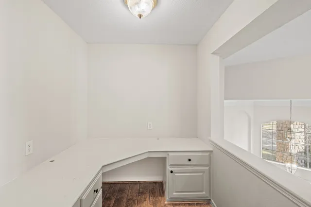 $3,000 | 5819 Brook Bend Drive, Sugar Land, TX 77479