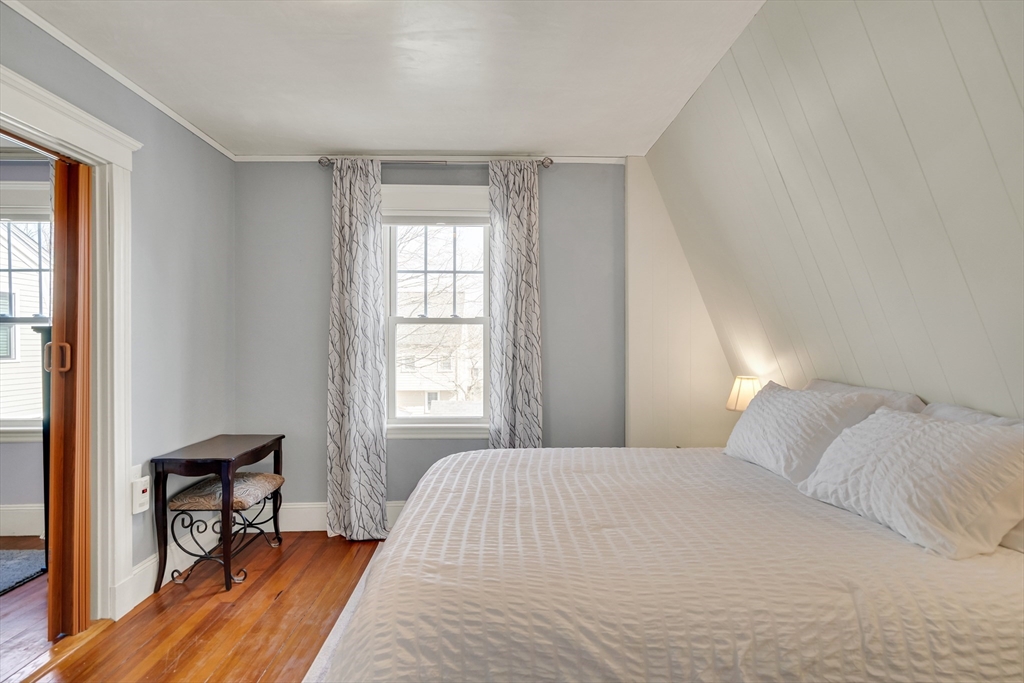 82 Oak Street Lexington, MA 02421 - Photo 20 of 42