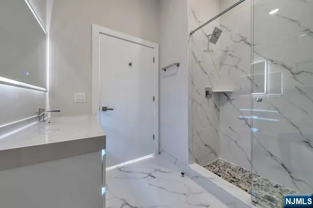 $3,295 | 22-36 Bloomfield Avenue, Unit 116, Paterson, NJ 07503