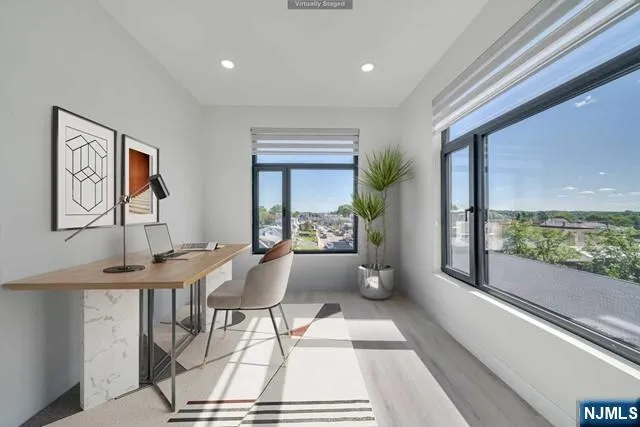 $3,295 | 22-36 Bloomfield Avenue, Unit 116, Paterson, NJ 07503