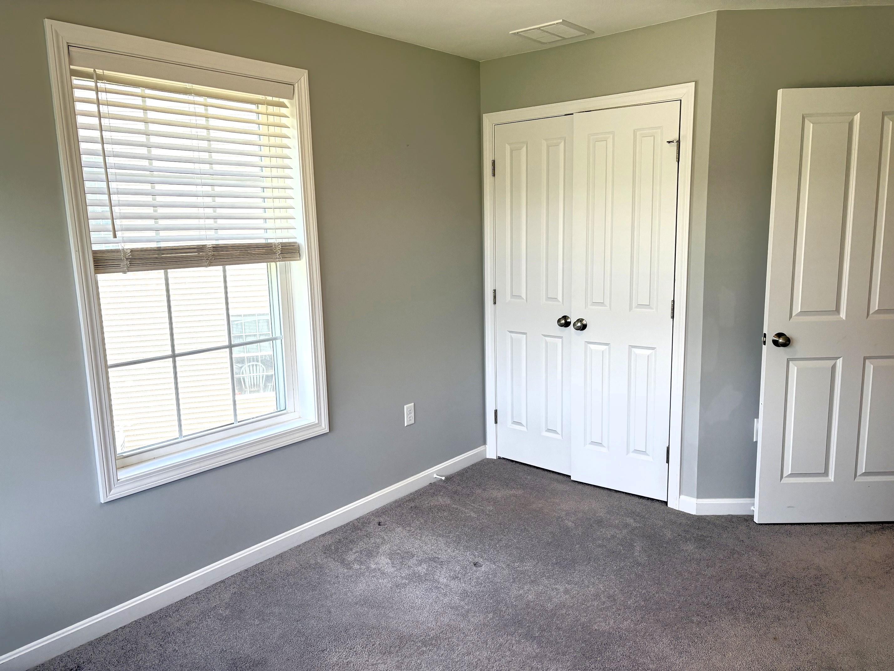8 Cranberry Way Manchester, NH 03109 - Photo 18 of 23