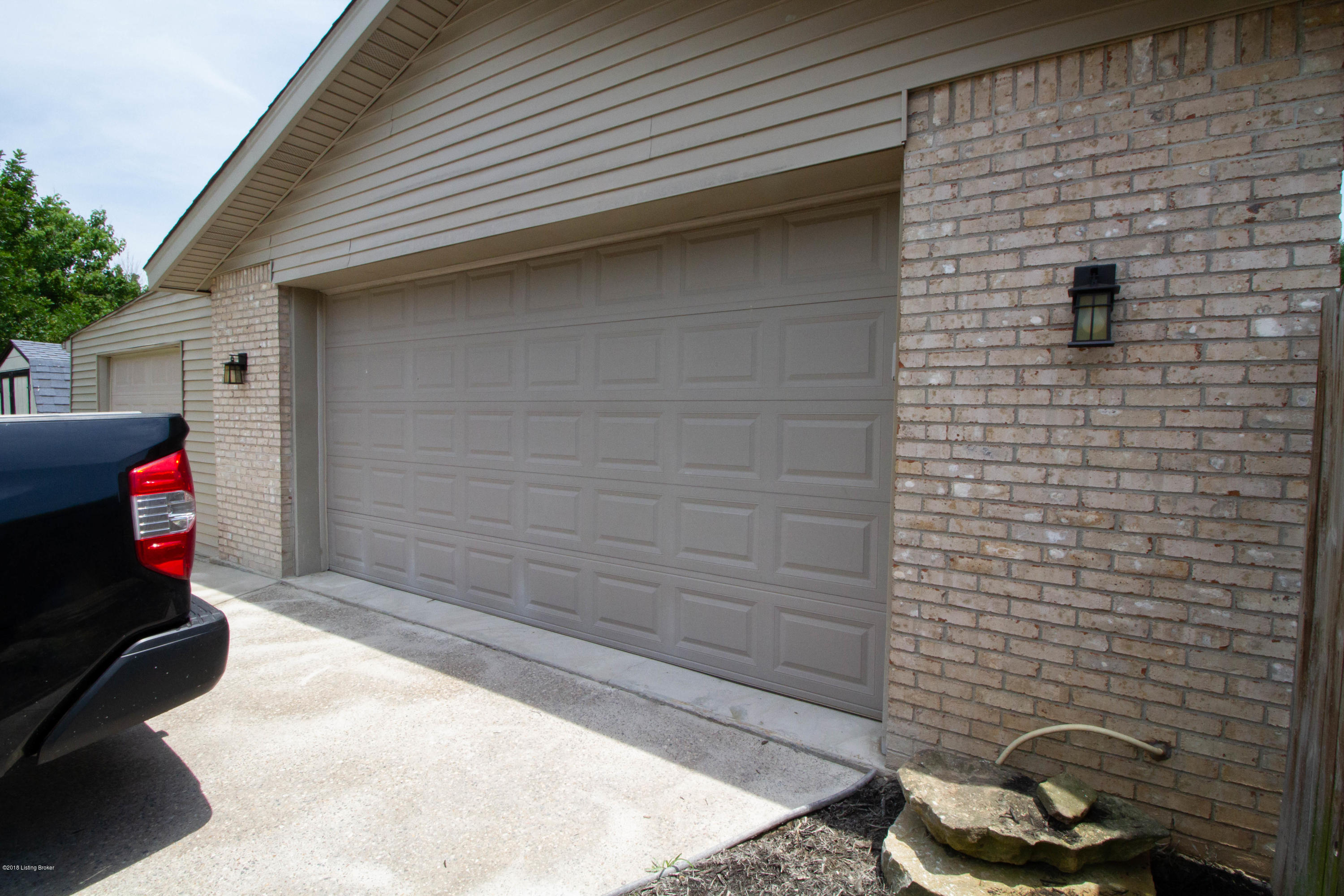 200 Kristi Shells Court Shepherdsville, KY 40165 - Photo 41 of 41 IMG_0366