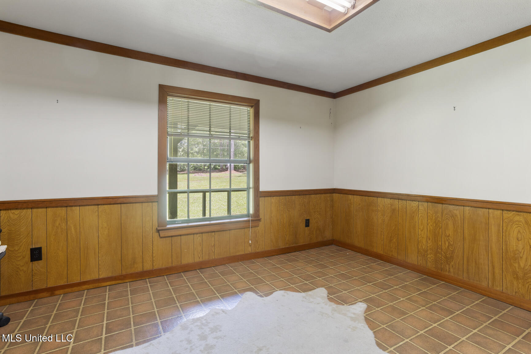 809 Spring Lake Drive Terry, MS 39170 - Photo 12 of 51 809 Spring Lake-12