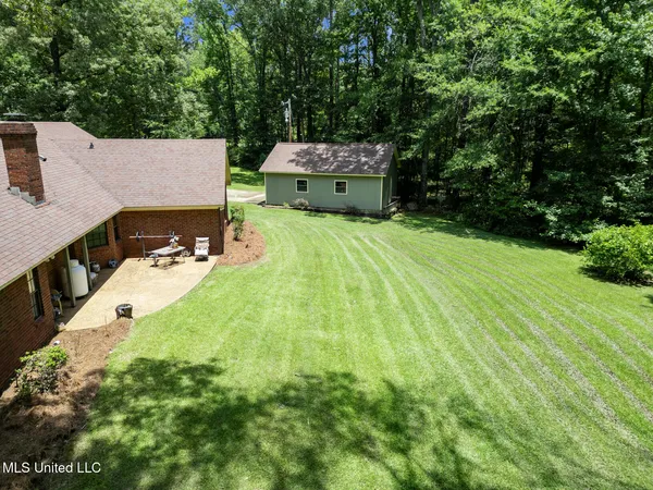 $289,500 | 809 Spring Lake Drive, Terry, MS 39170