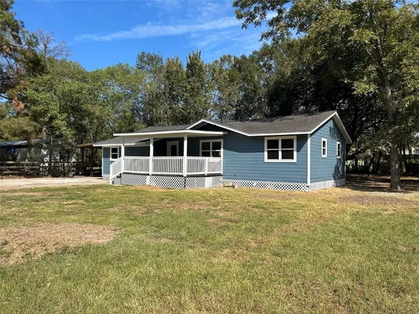 $1,800 | 21057 Live Oak Street, New Caney, TX 77357