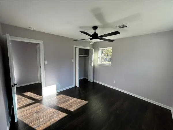 $1,800 | 21057 Live Oak Street, New Caney, TX 77357
