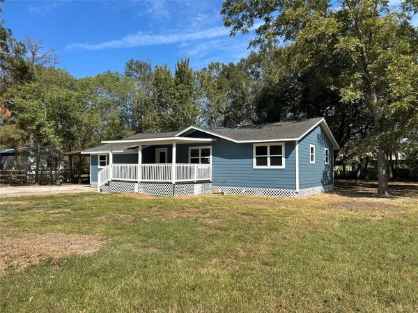 $1,800 | 21057 Live Oak Street, New Caney, TX 77357