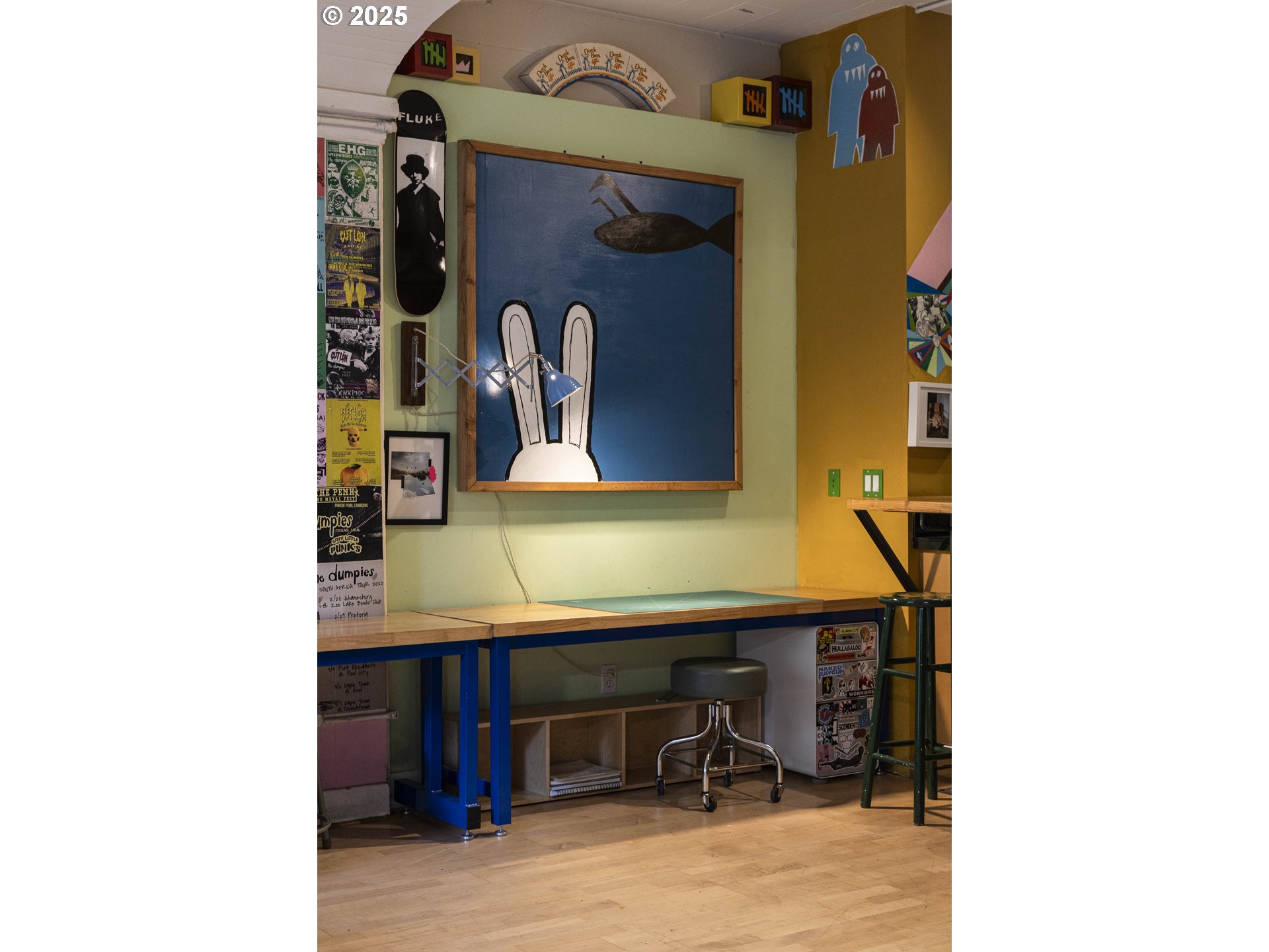 300 Northwest 8th Avenue, Unit 401 Portland, OR 97209 - Photo 20 of 37 a living room with furniture and a table
