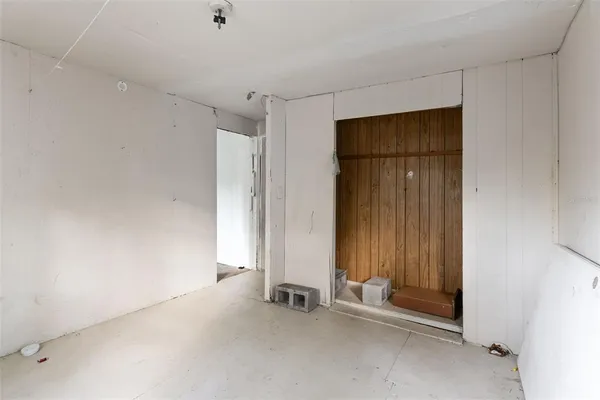 a view of a room with window and windows