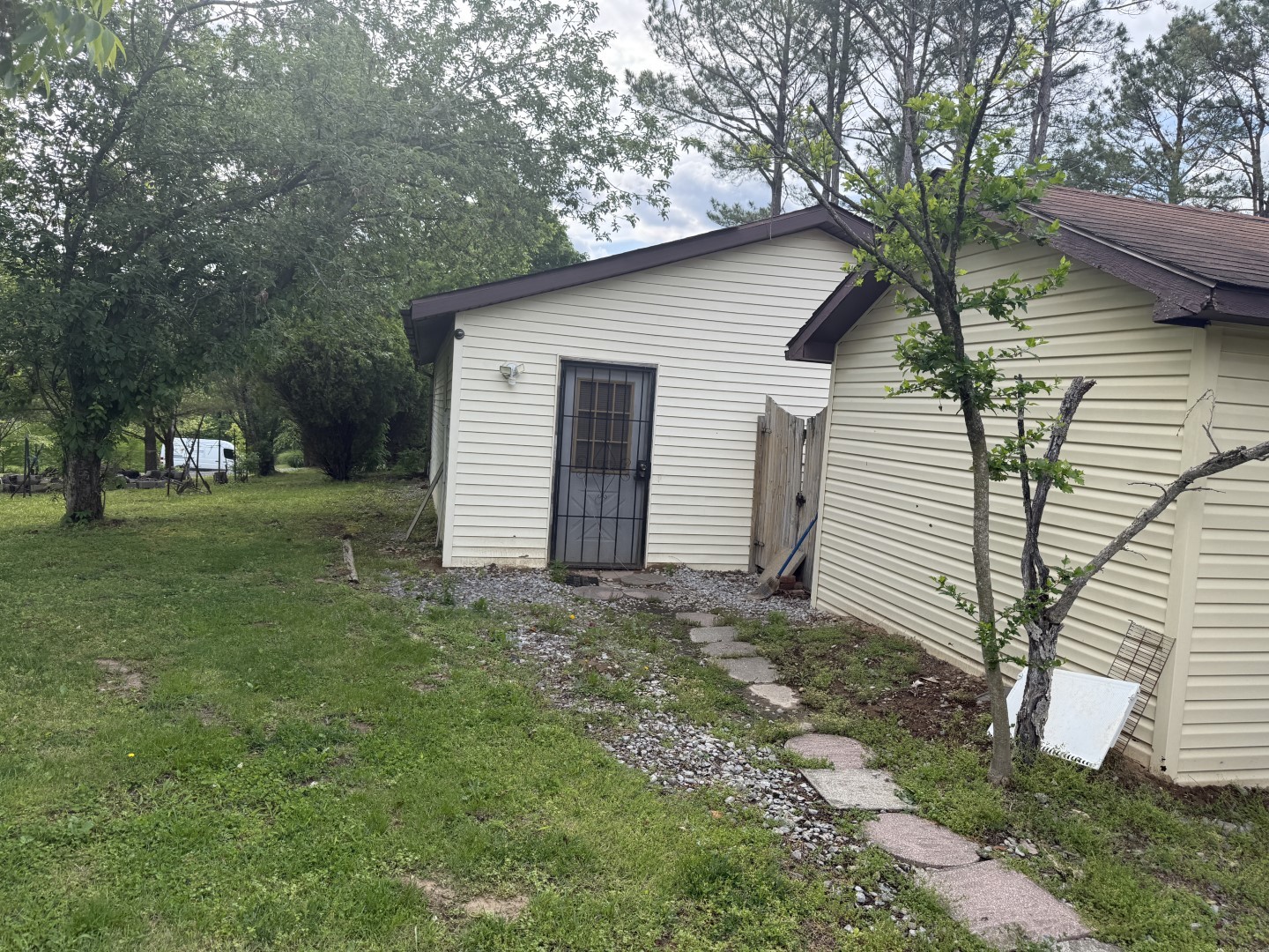 1388 Morningglory Road Carbondale, IL 62902 - Photo 11 of 16