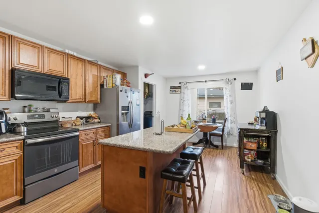 $599,000 | 10413-10415 East 8th Avenue, Spokane Valley, WA 99206