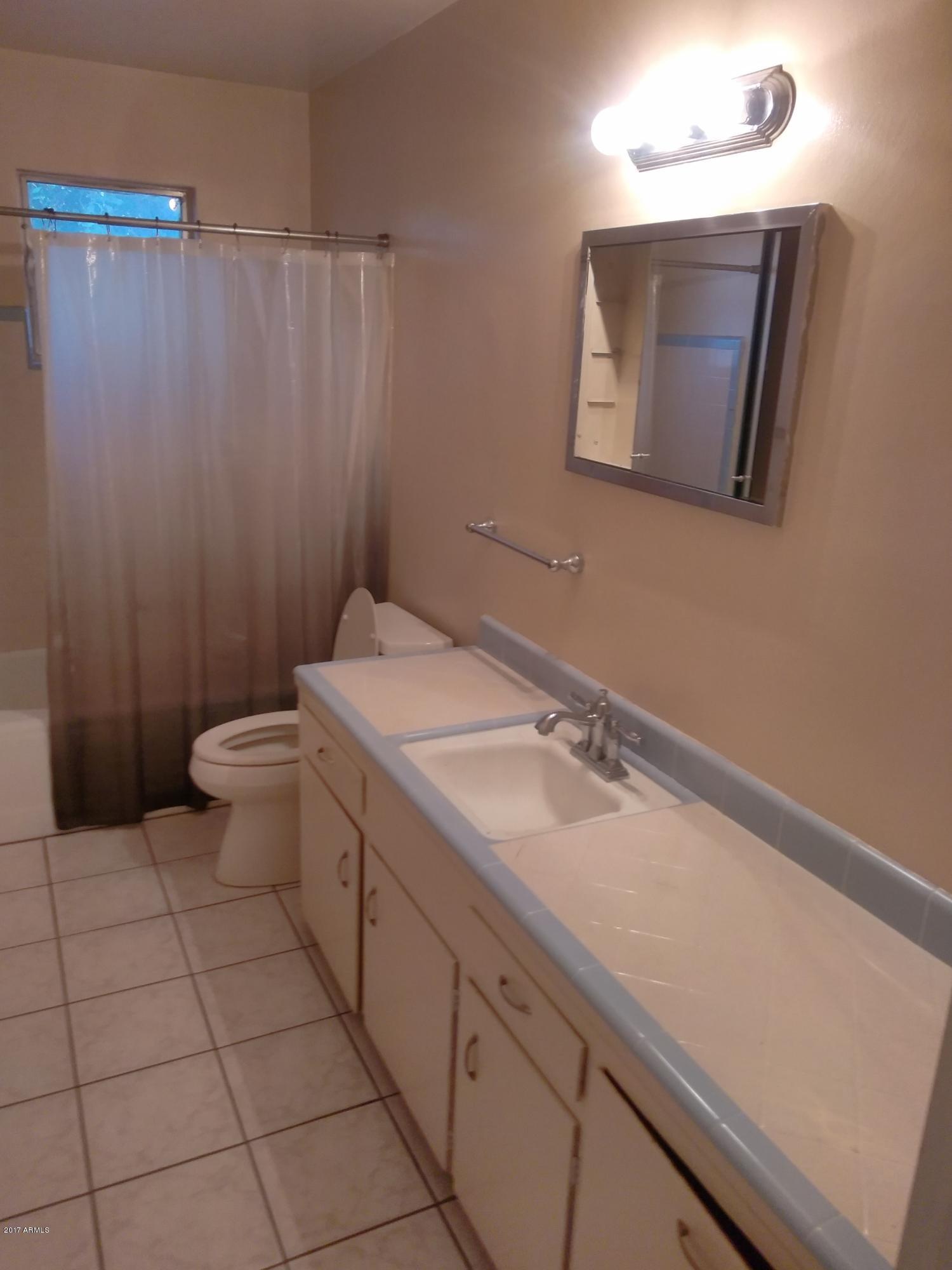 2744 West Ocotillo Road Phoenix, AZ 85017 - Photo 24 of 33 24