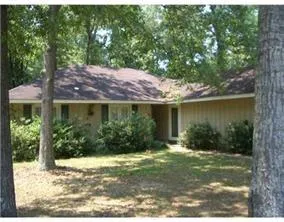 $1,500 | 135 Oakwood Drive, Mandeville, LA 70448