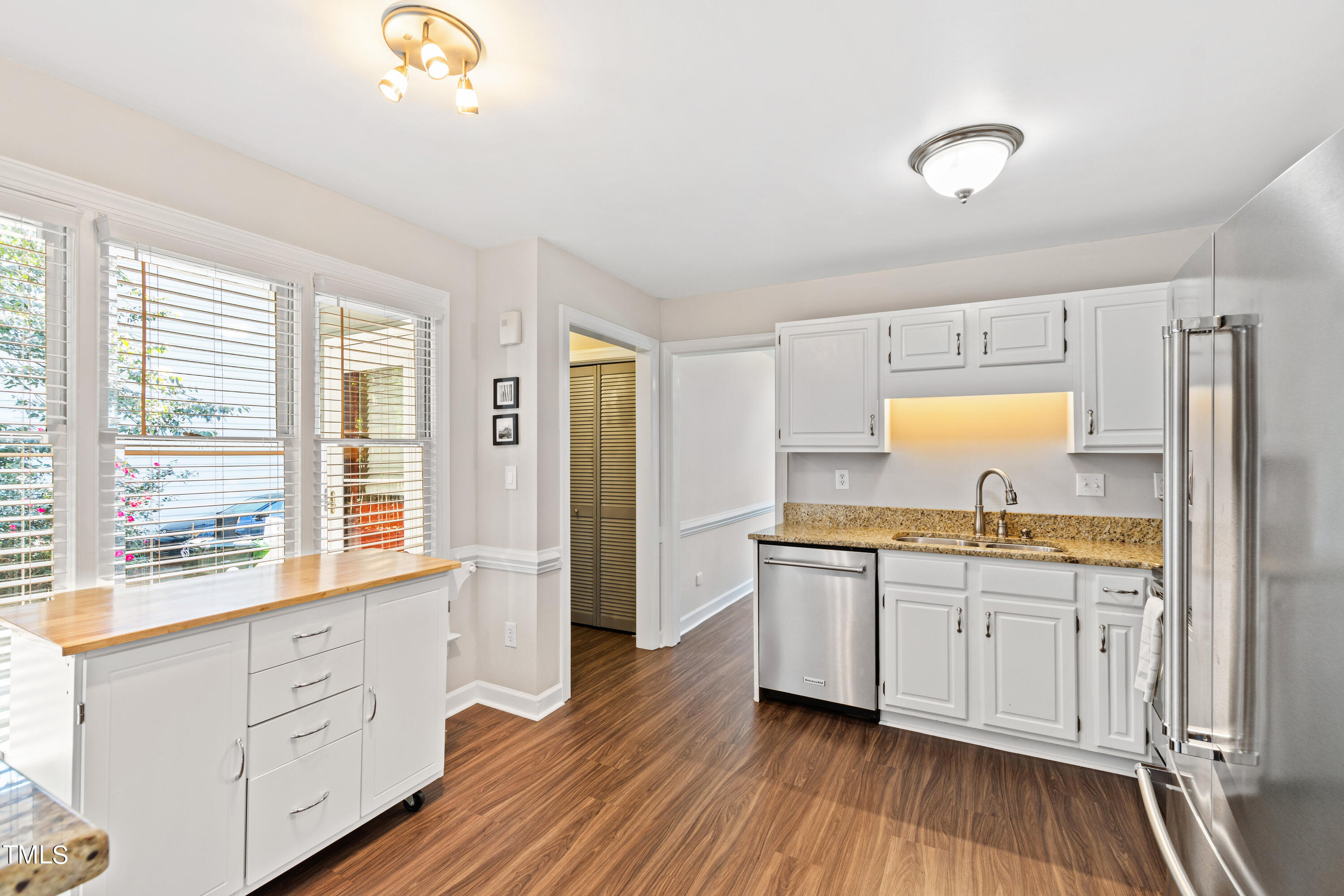 5408 Fairmead Circle Raleigh, NC 27613 - Photo 14 of 43 kitchen 3