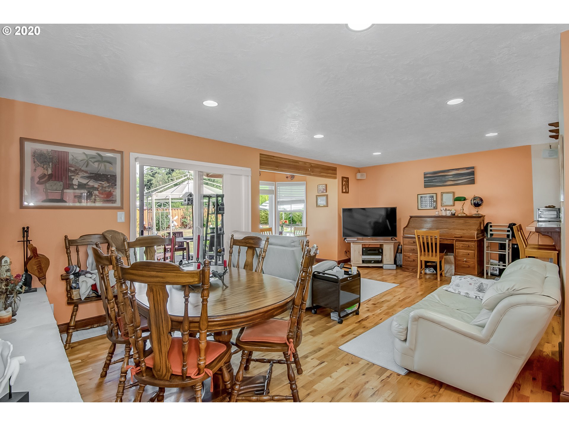 21375 Southwest Rosedale Road Beaverton, OR 97078 - Photo 15 of 26