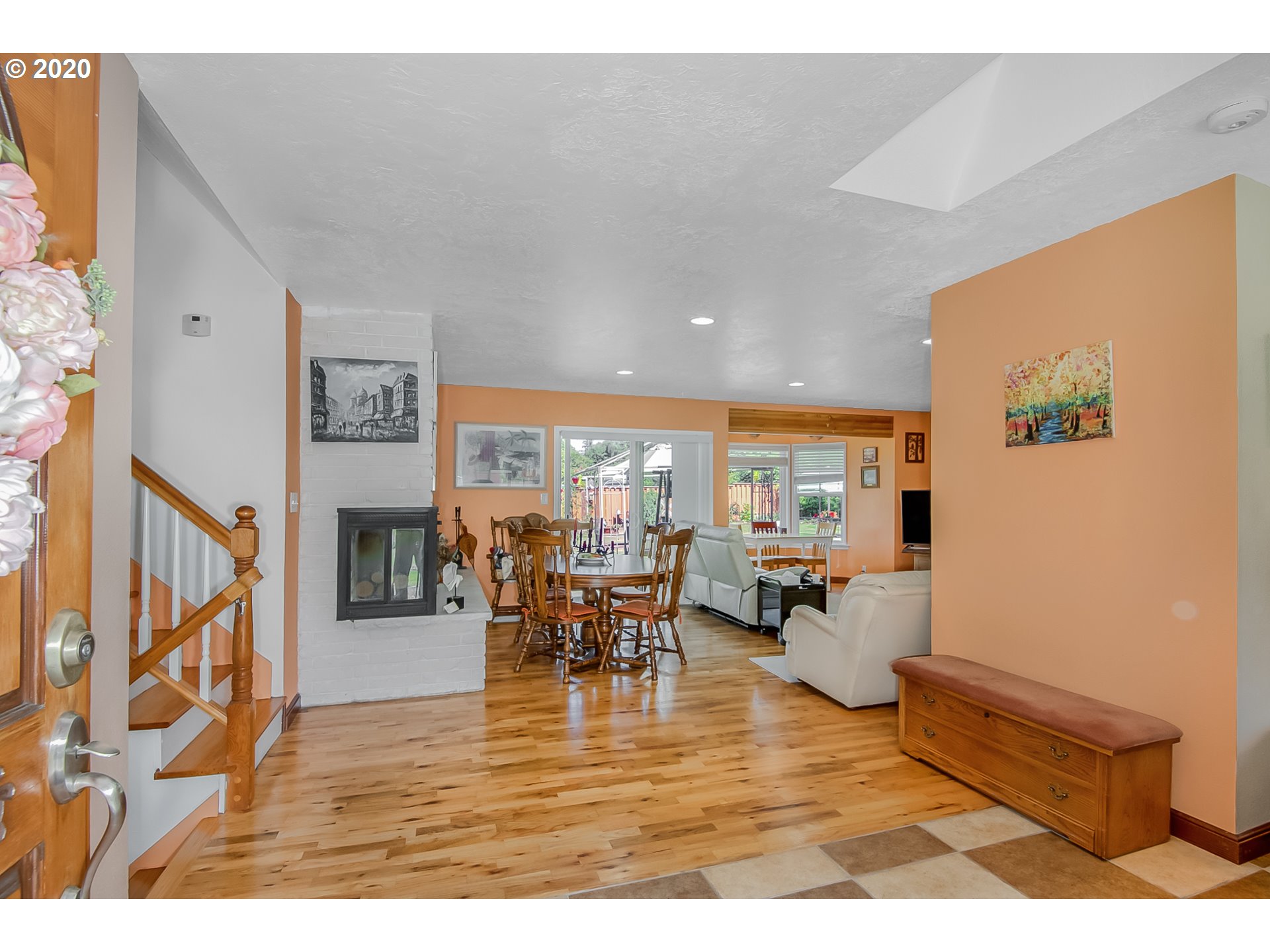 21375 Southwest Rosedale Road Beaverton, OR 97078 - Photo 4 of 26