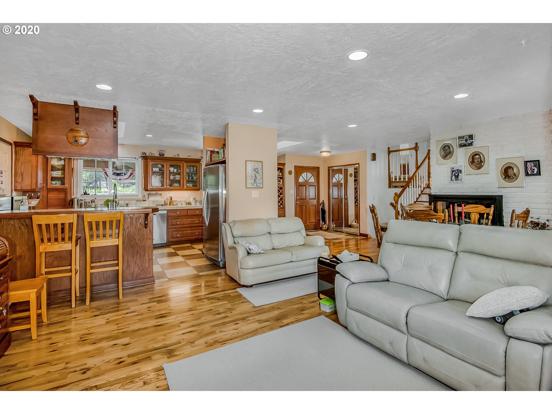 21375 Southwest Rosedale Road Beaverton, OR 97078 - Photo 6 of 26