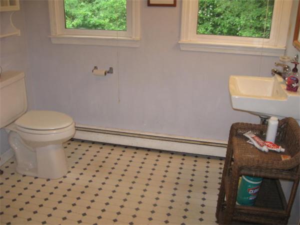 32 McCarthy Road Marshfield, MA 02050 - Photo 15 of 18 Gallery Image 15