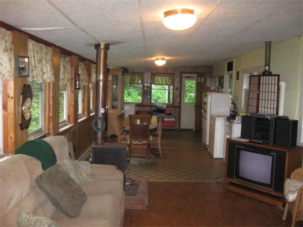 32 McCarthy Road Marshfield, MA 02050 - Photo 3 of 18 Gallery Image 3