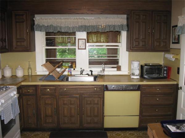 32 McCarthy Road Marshfield, MA 02050 - Photo 6 of 18 Gallery Image 6