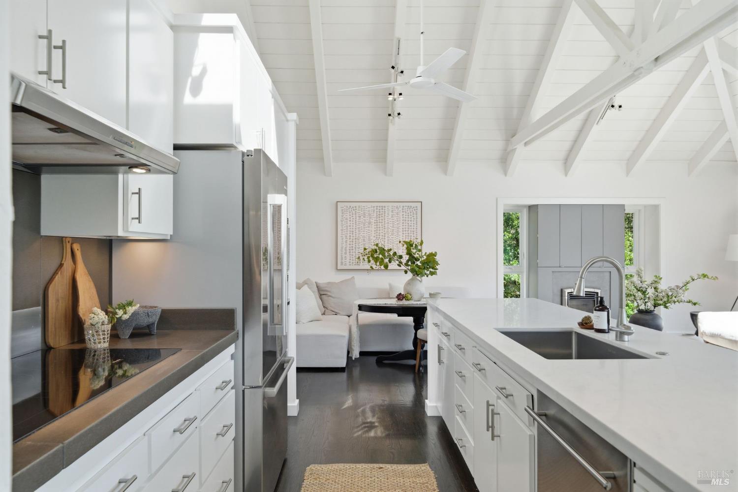 128 Madrone Road Fairfax, CA 94930 - Photo 7 of 61