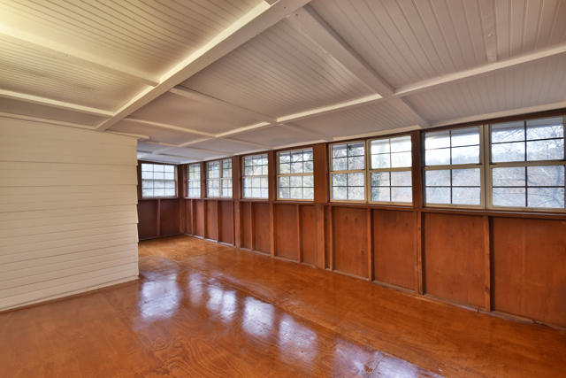 221 Booth Road Chattanooga, TN 37411 - Photo 29 of 35 17