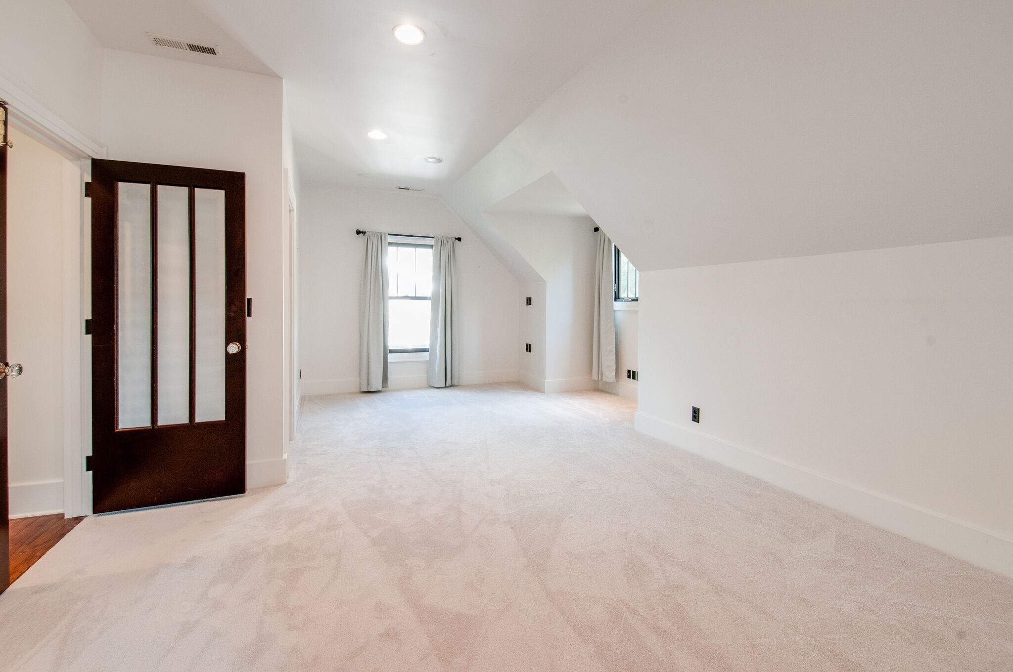 3526 Murphy Road Nashville, TN 37205 - Photo 23 of 33 Gallery Image 23