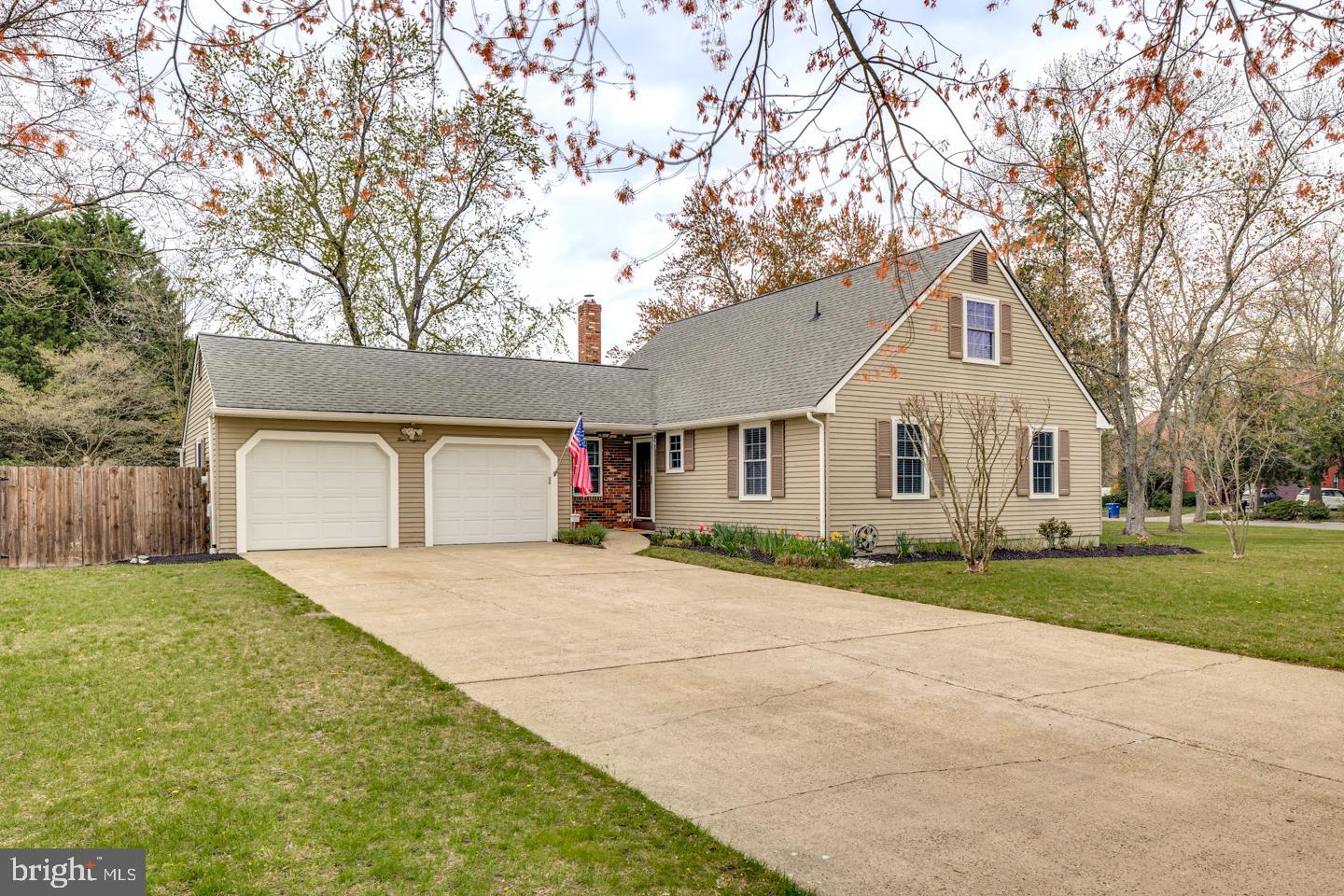 Welcome to 418 Apple Rd, Edgewater Park, NJ