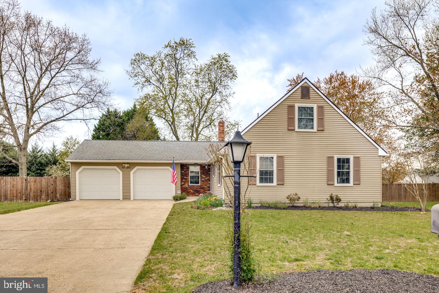418 Apple Road Edgewater Park, NJ 08010 - Photo 2 of 39 Home front view, parking for 6-8 vehicles WOW!