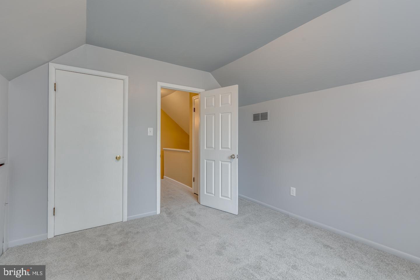 418 Apple Road Edgewater Park, NJ 08010 - Photo 25 of 39 Upper level bedroom 3