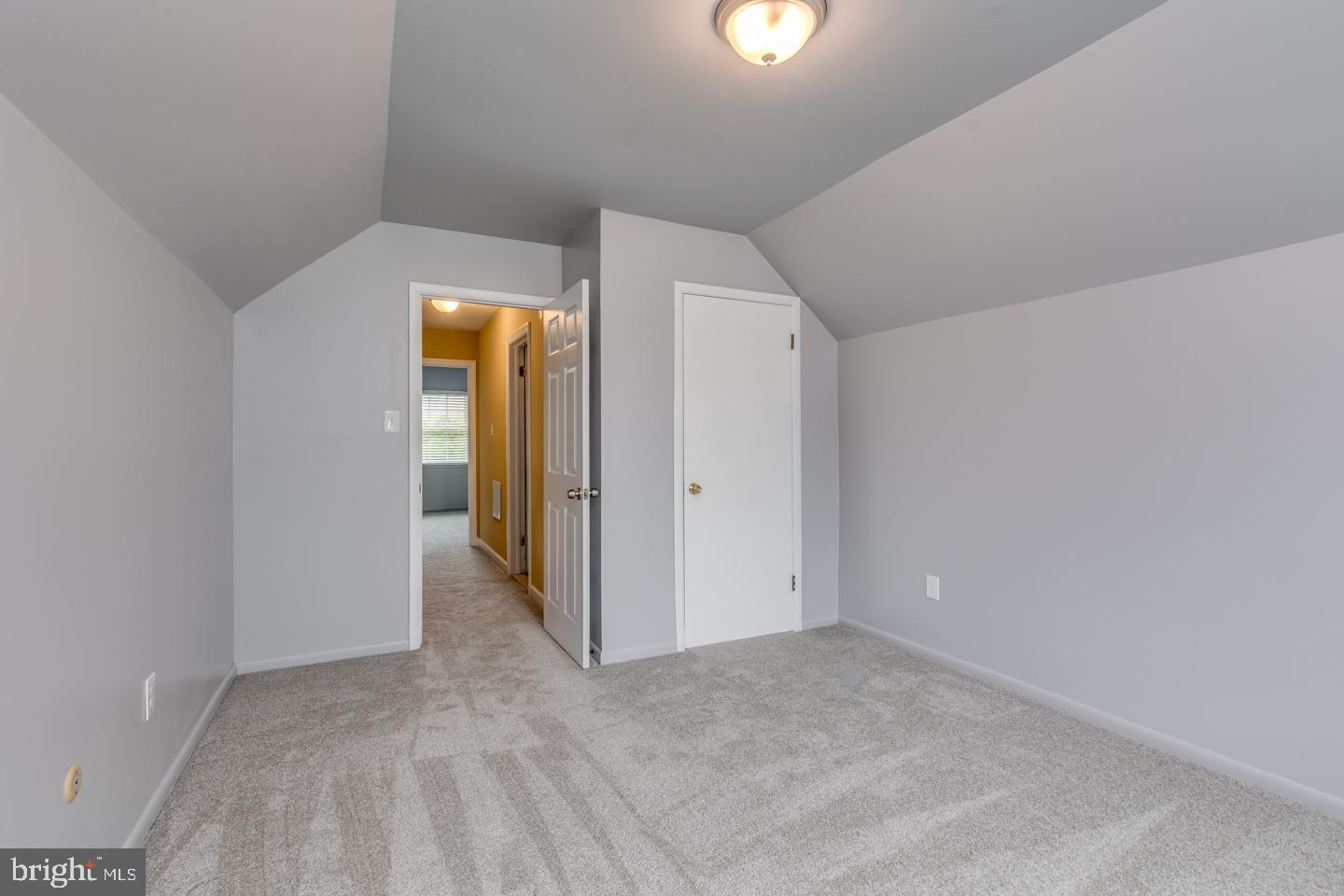 418 Apple Road Edgewater Park, NJ 08010 - Photo 29 of 39 Upper level bedroom 4
