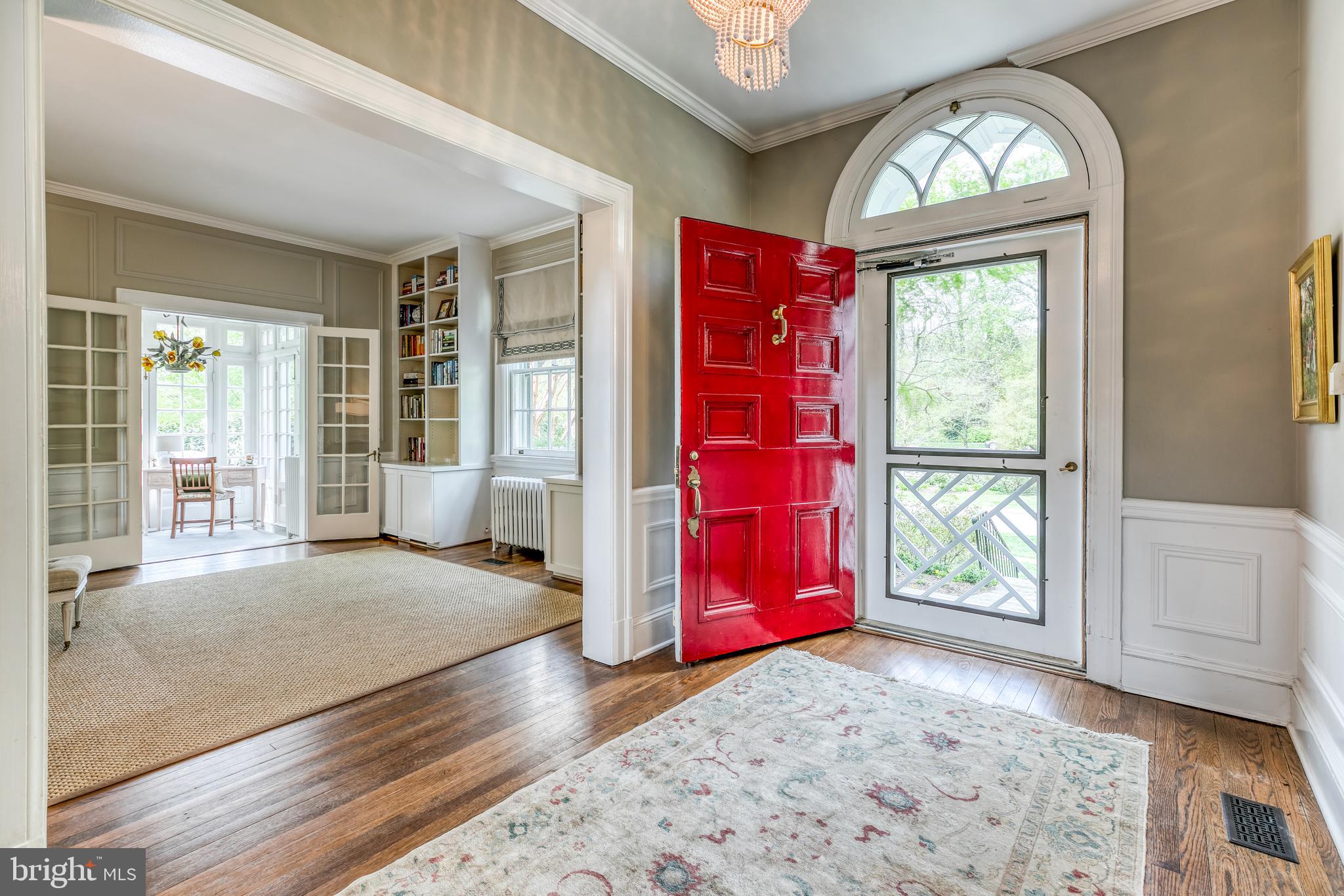 5215 Springlake Way Baltimore, MD 21212 - Photo 23 of 61 Large foyer into Living Room