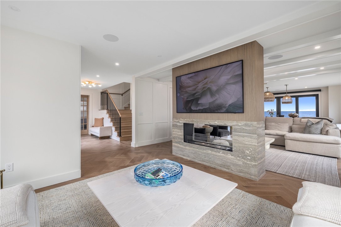 41 Atlantic Avenue Westerly, RI 02891 - Photo 11 of 50