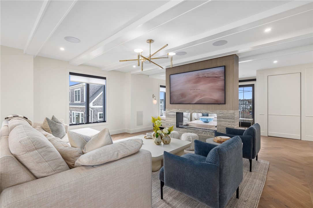 41 Atlantic Avenue Westerly, RI 02891 - Photo 14 of 50