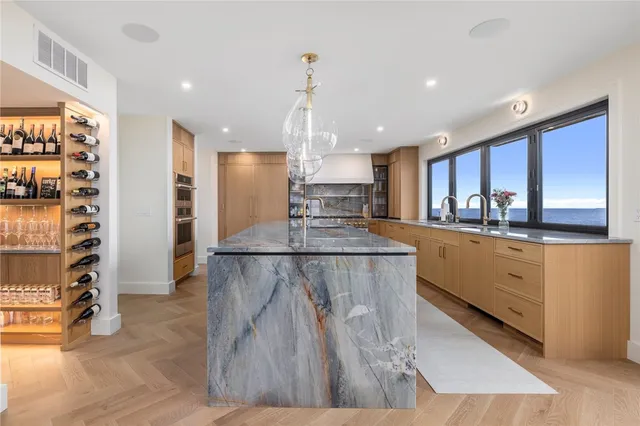 $25,000 | 41 Atlantic Avenue, Westerly, RI 02891