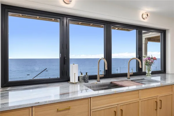 $25,000 | 41 Atlantic Avenue, Westerly, RI 02891