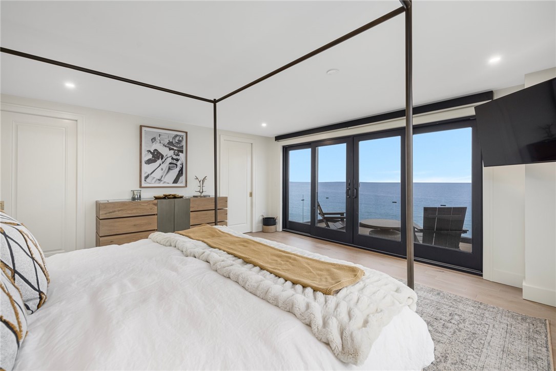 41 Atlantic Avenue Westerly, RI 02891 - Photo 26 of 50