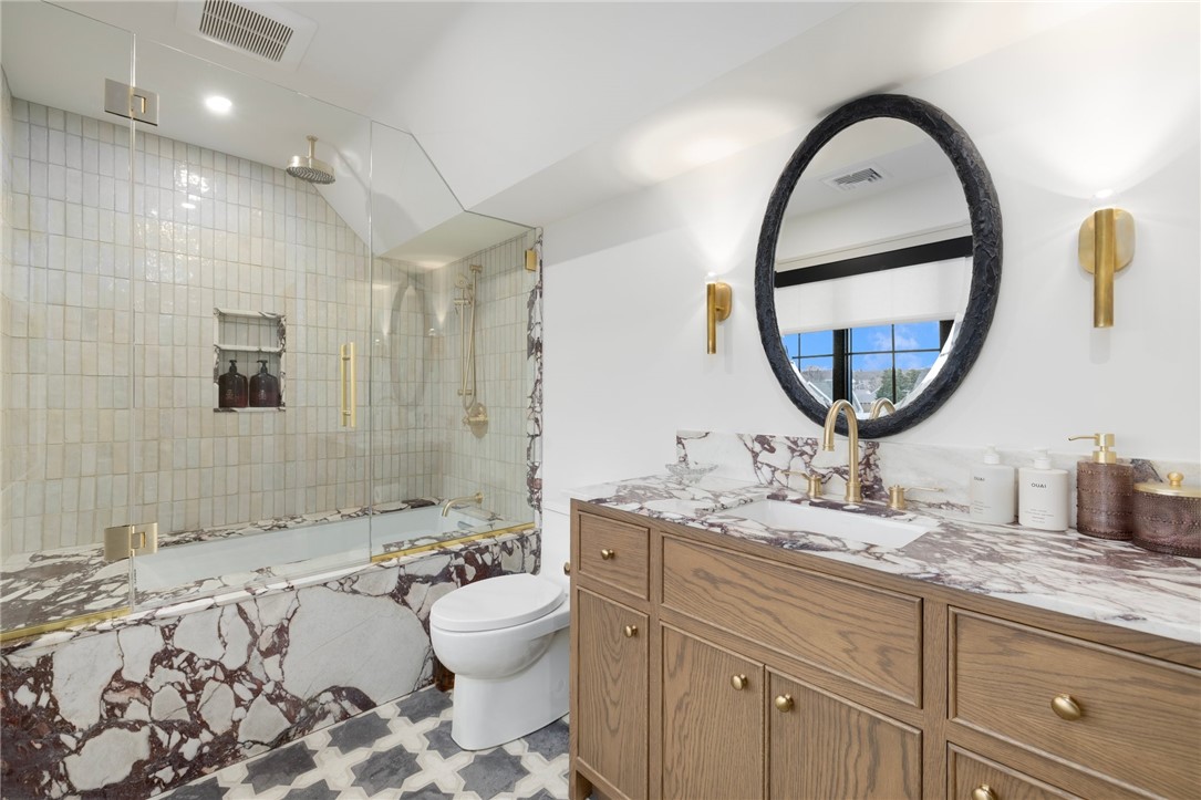 41 Atlantic Avenue Westerly, RI 02891 - Photo 35 of 50